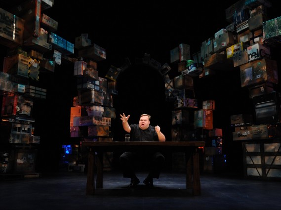 THE LAST CARGO CULT - Mike Daisey, wide shot, credit-Stan Barouh 7480