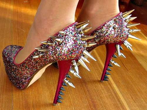 DIY-Sexy-Spikey-Pumps-High-Heels