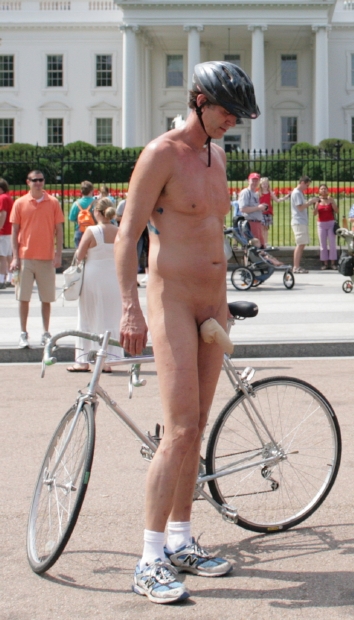 My nude picture in Washington