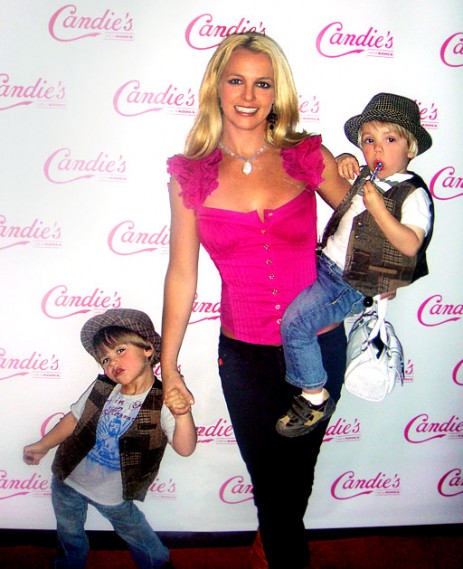 7153
