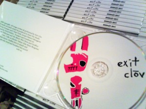 exitclov_mementomoridiscs1-300x225