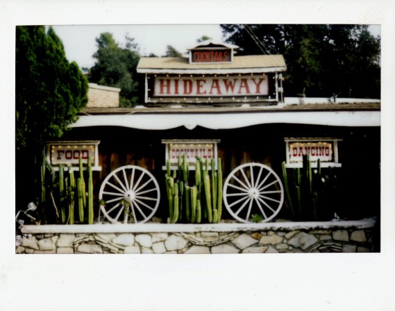 hideaway01